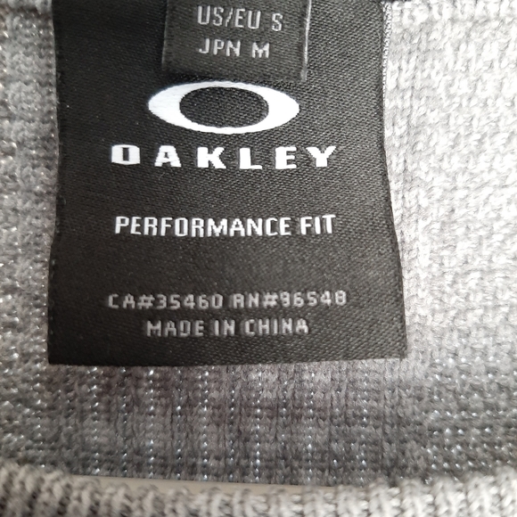 OAKLEY- 100% Authentic Top Tee Jersey for men - Size: S - Picture 9 of 11